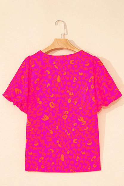 Top met roze luipaardprint en pofmouwen