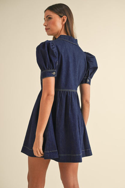 Vuil blauw ritssluiting met collared collared short puff mouw denimjurk