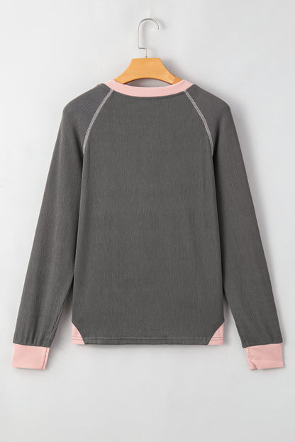 Koolstofgrijze Henley-top met contrasterende stiksels