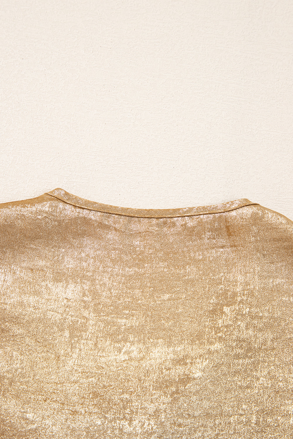 Gouden vlinderdas voorste bladerdeeg 3/4 mouw ruche zoom blouse