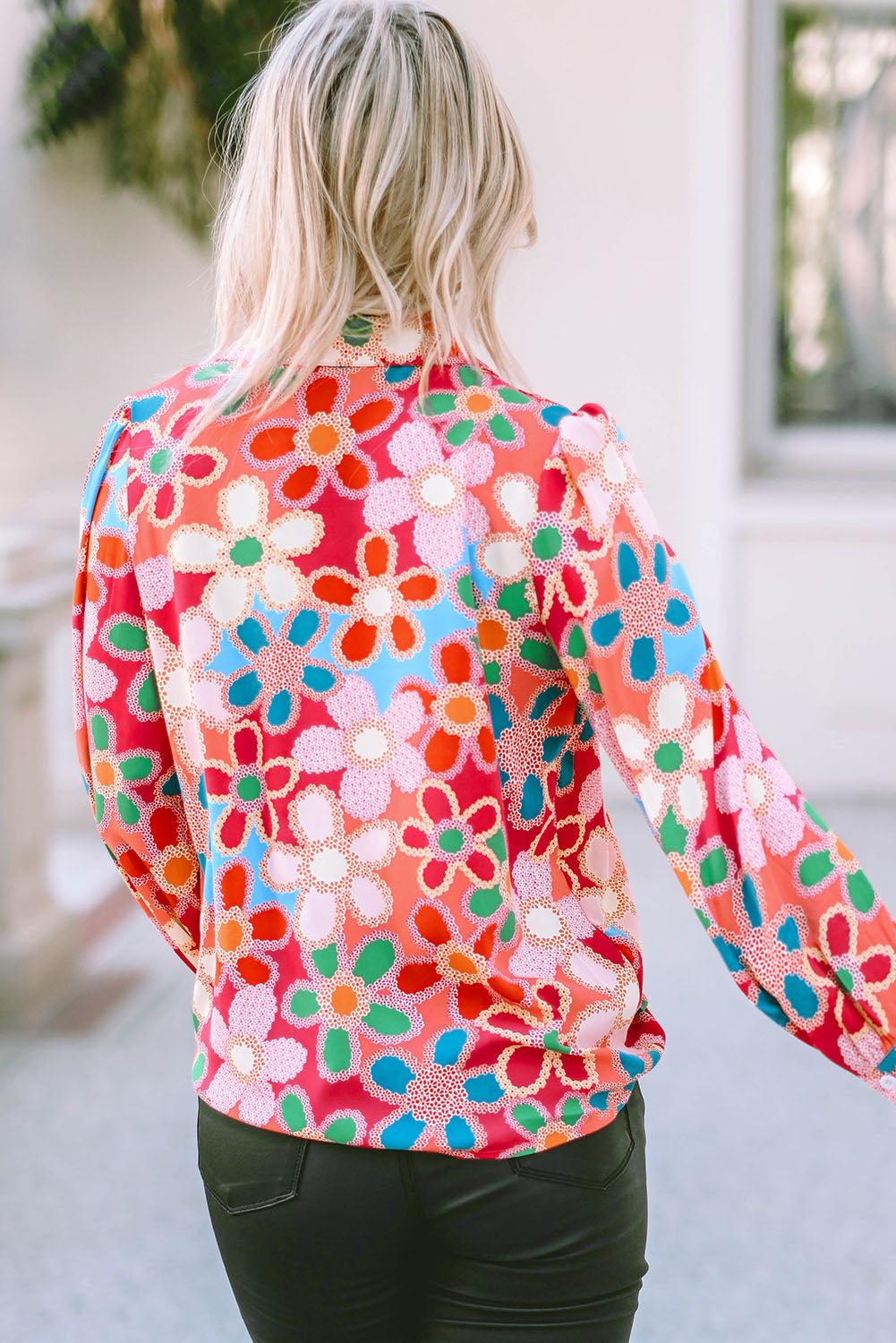 Overhemd met veelkleurige bloemenprint en bubbelmouwen