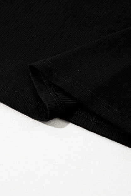 Zwart gestreept T-shirt met ronde hals en mesh mouwen