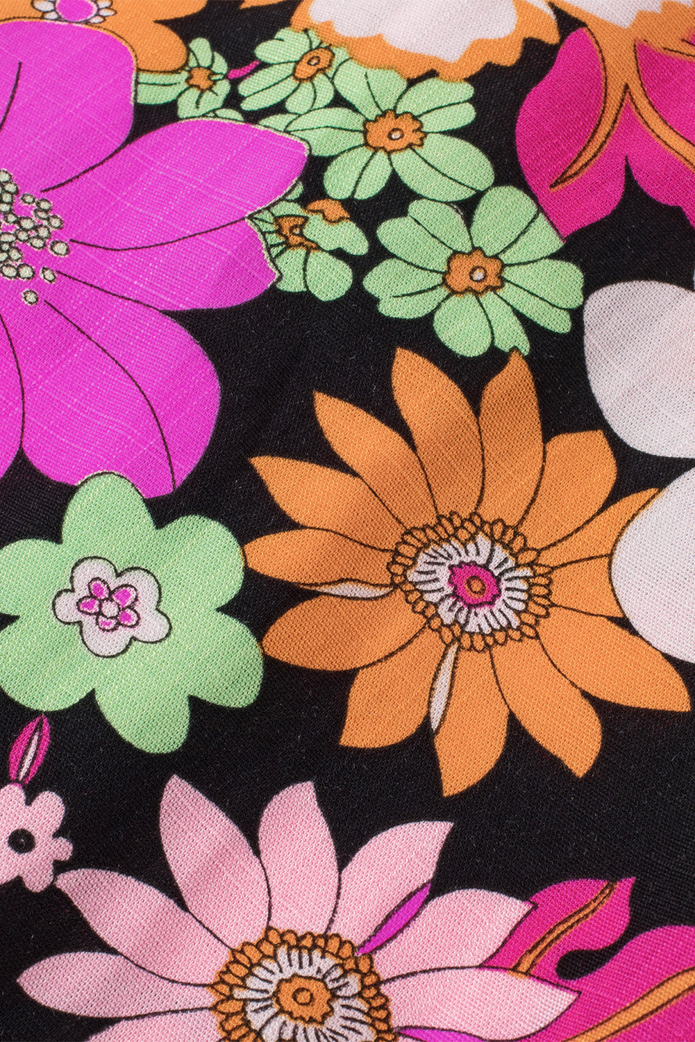Rozerode blouse met kanten rand en bloemenprint met bubbelmouwen