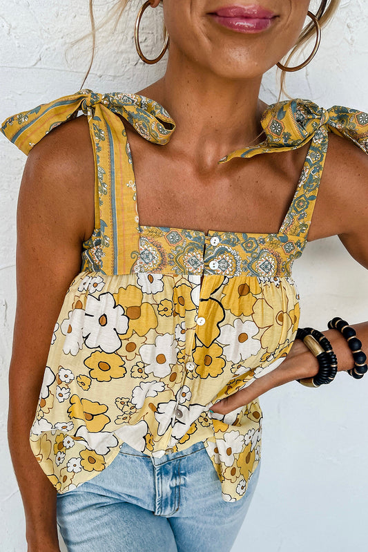 Gele bloemen patchwork tanktop met vastgebonden bandjes en knopen