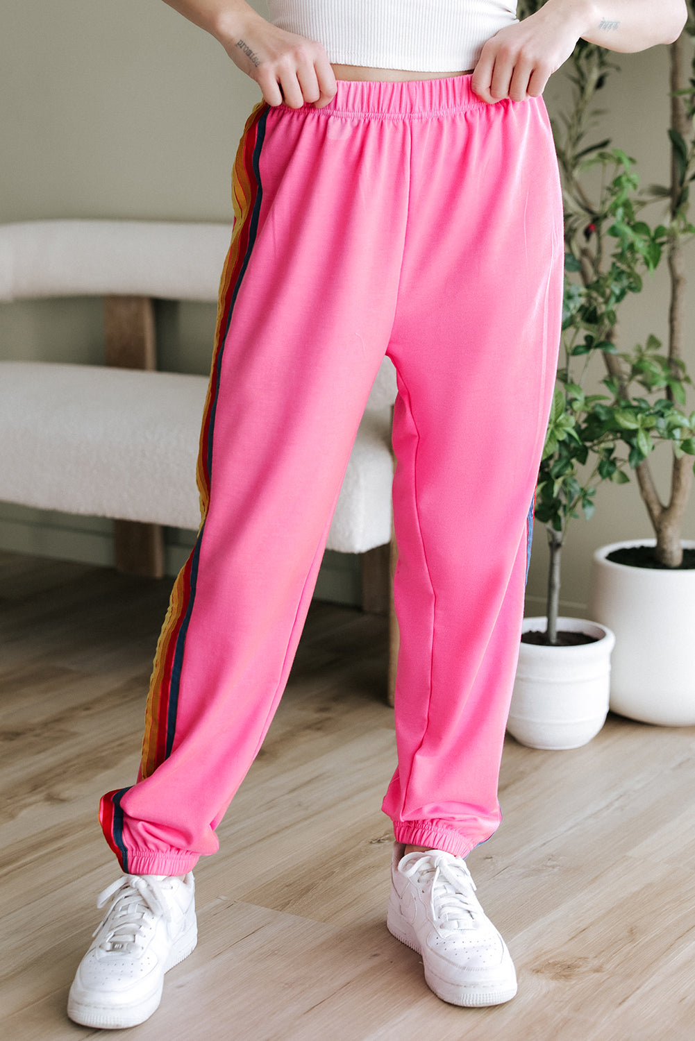 Roze tellen regenbogen hoge heuvelkolom