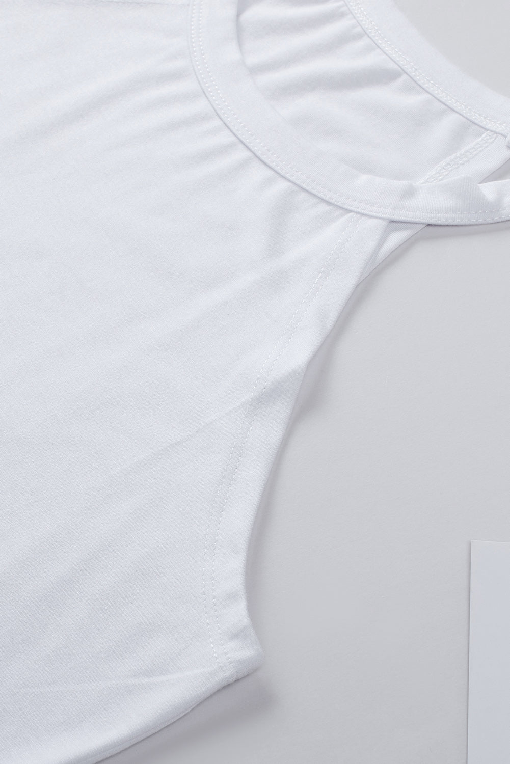 Witte effen tanktop met ronde hals