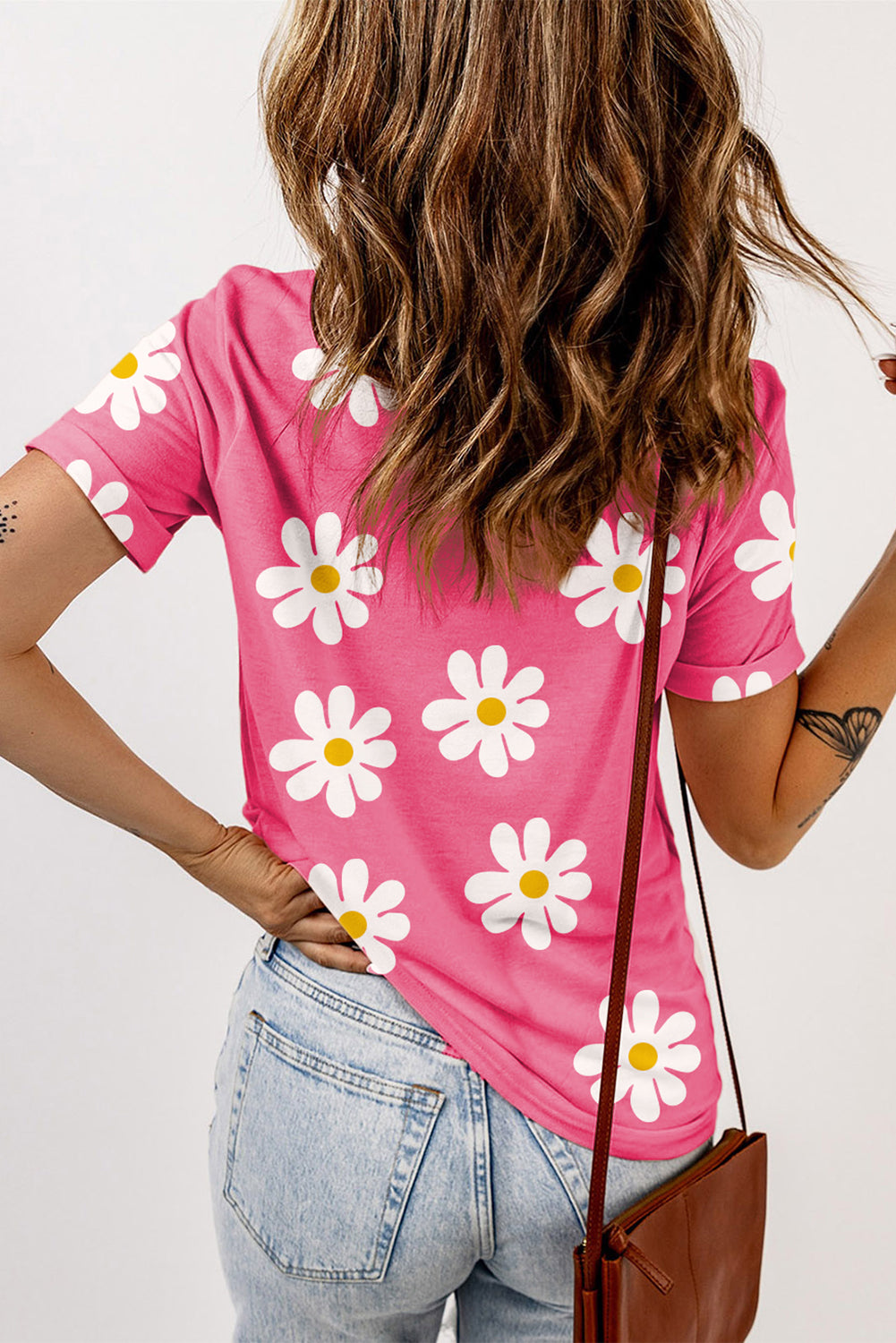 Roze madeliefjes bedrukt T-shirt met ronde hals