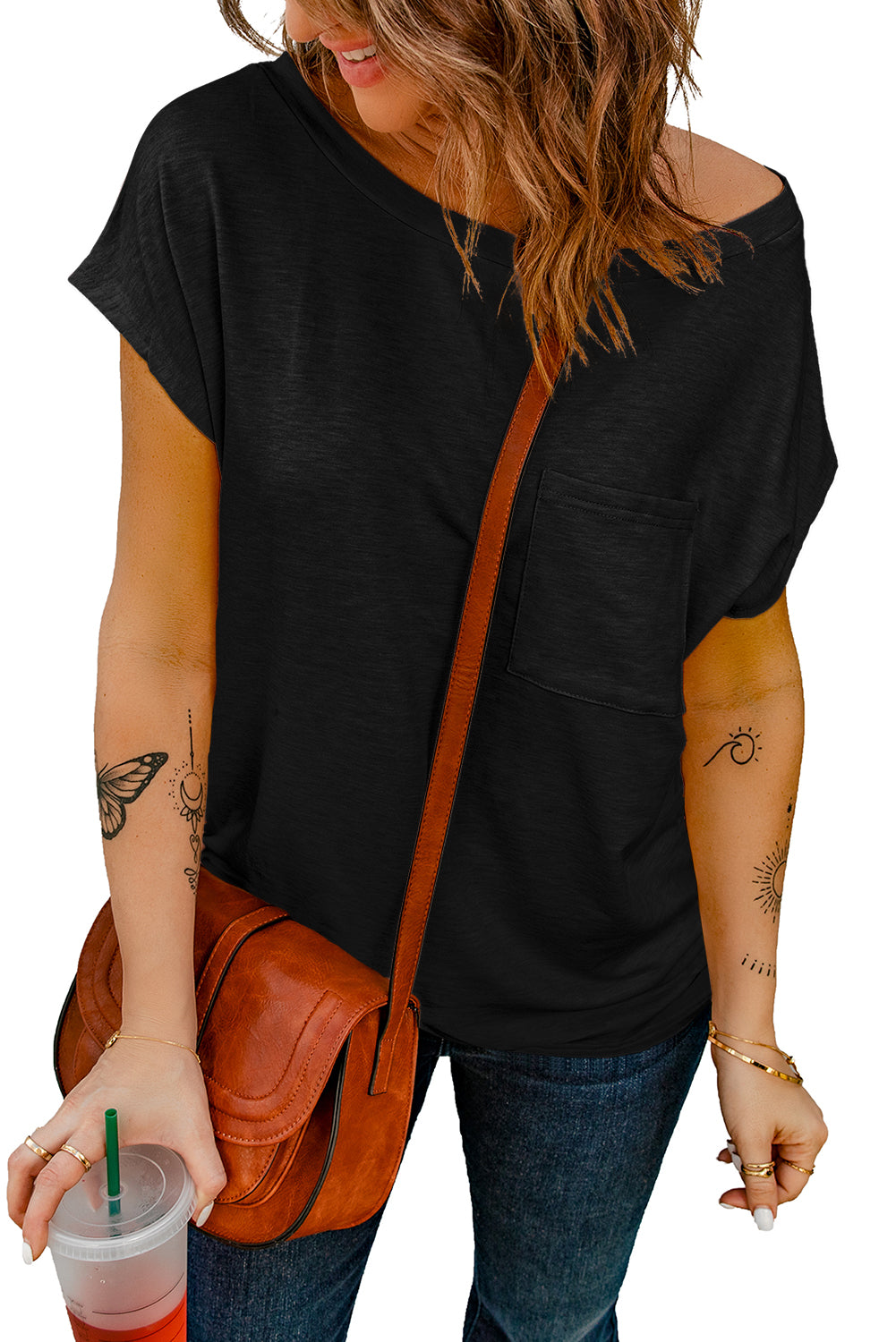Zwart T-shirt met zakken en zijsplitten