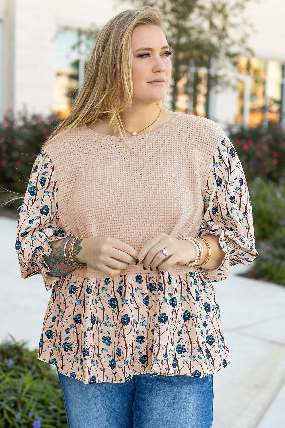 Beige faux tweedelig gebreide patchwork floral print plus size top