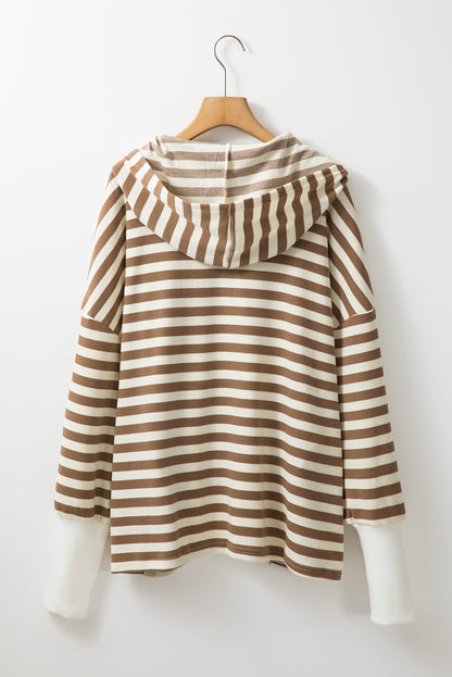 Bruine gestreepte kwartknopen, grote maat hoodie met drop-mouwen