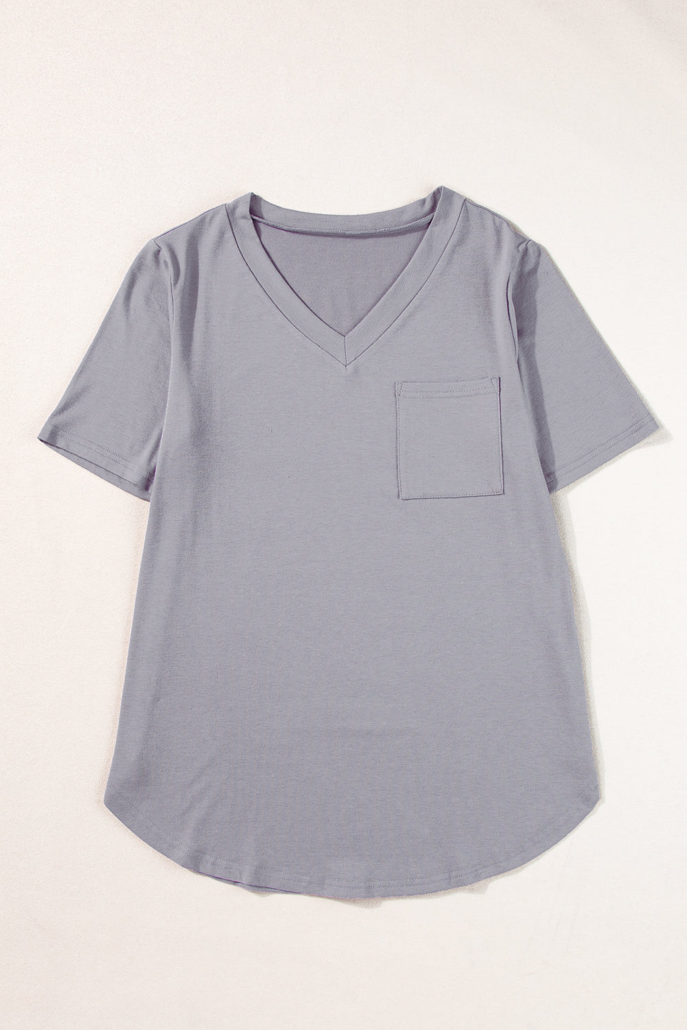 Middelgrijs T-shirt met V-hals en ronde zoom