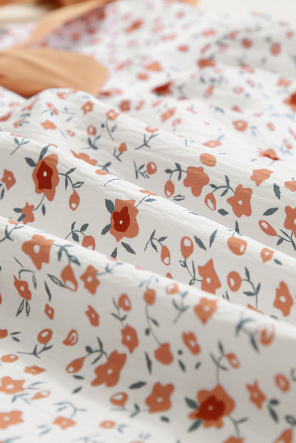 Witte babydoll-tanktop met gebonden schouder en bloemenprint