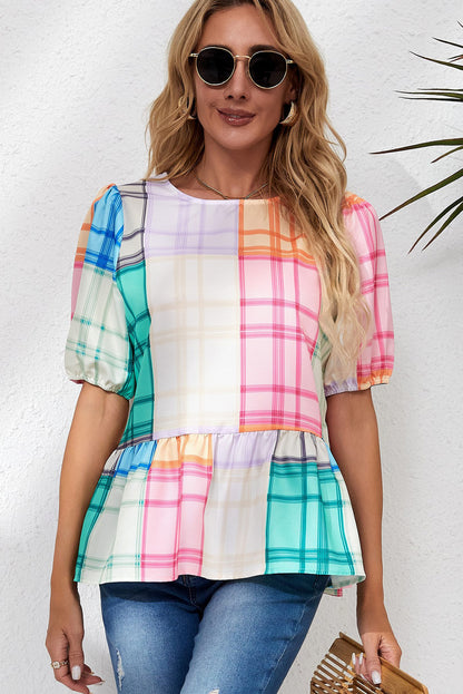 Veelkleurige, gedurfde geruite peplum-top met kleurblokken en pofmouwen