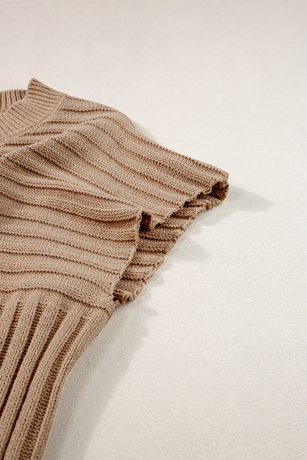 Licht Frans beige ribgebreid trui-T-shirt met wijde mouwen