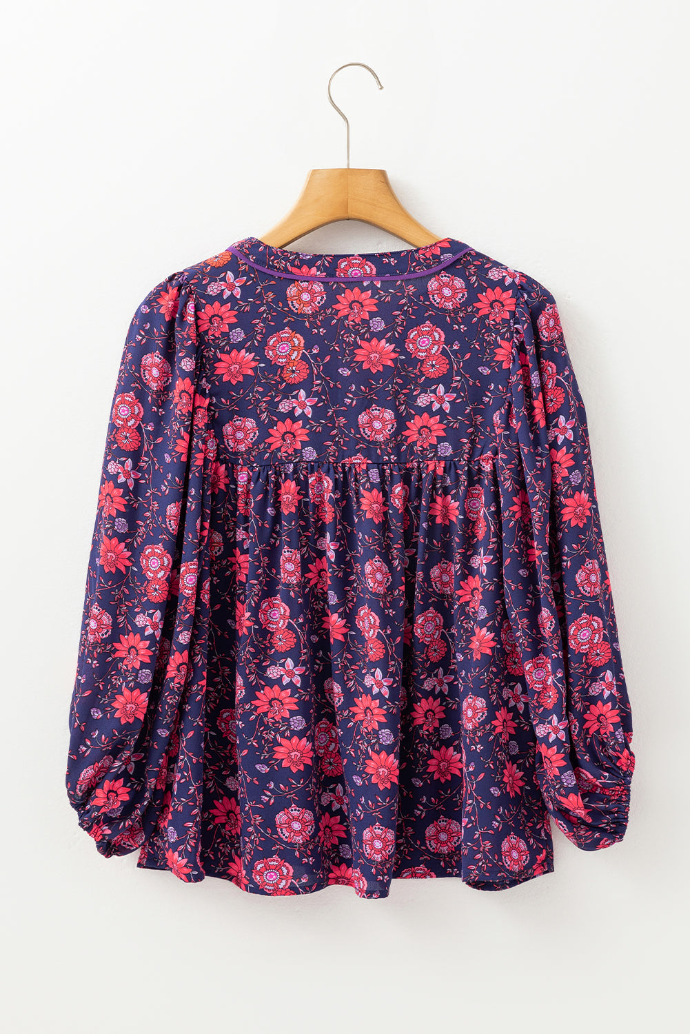 Paarse bloemen halve mouw splithals blouse top