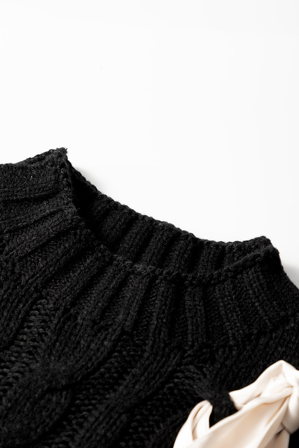 Zwarte kabel gebreide kleurblok satijn bowknot short mouw trui