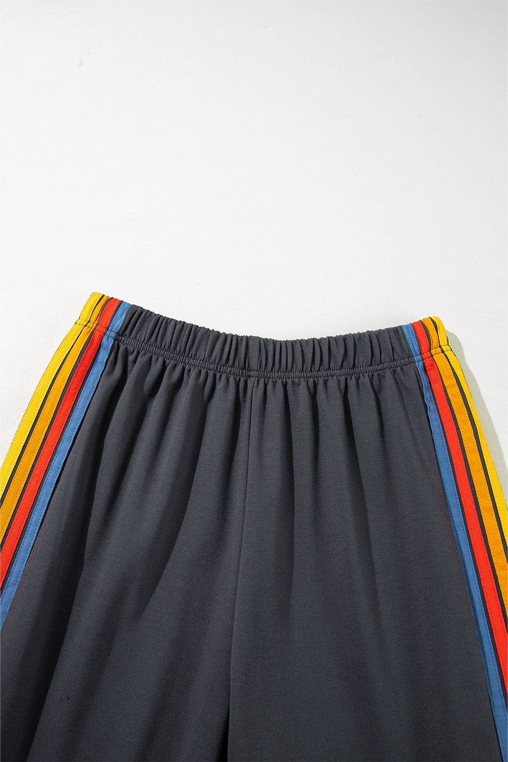 Donkergrijs tellende regenbogen hoge taille trainingsbroek