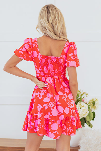 Rode bloemen bubbel mouw sweetheart nek gegolfde mini jurk