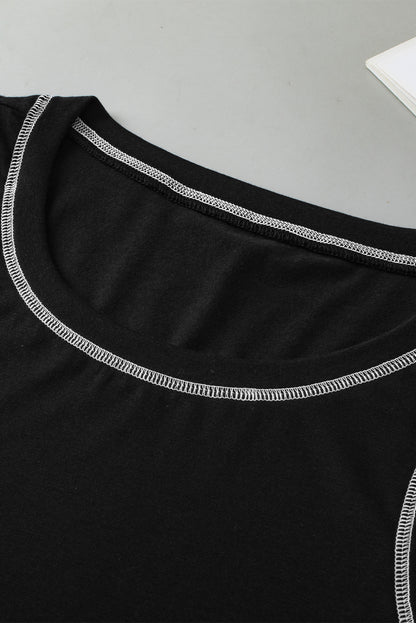 Zwarte mouwloze top met ronde hals en contrasterende stiksels