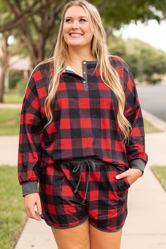 Fiery Red Christmas Buffalo Print Henley Top en Shorts Plus Size Set