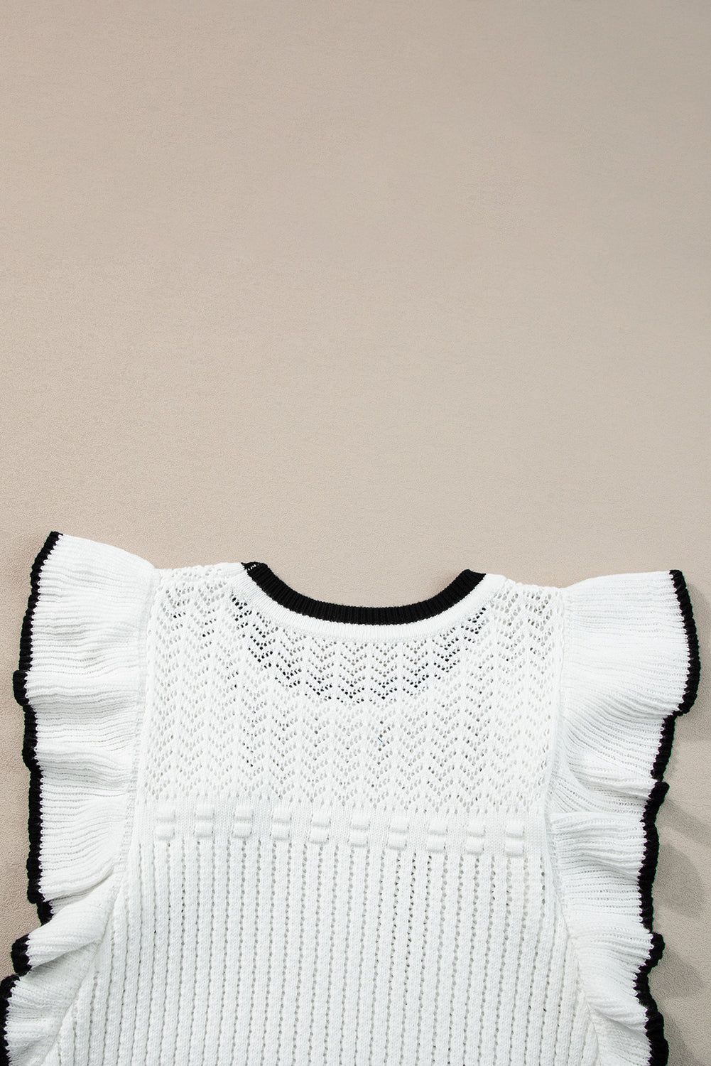 Witte gehaakte tanktop met oogje en volant