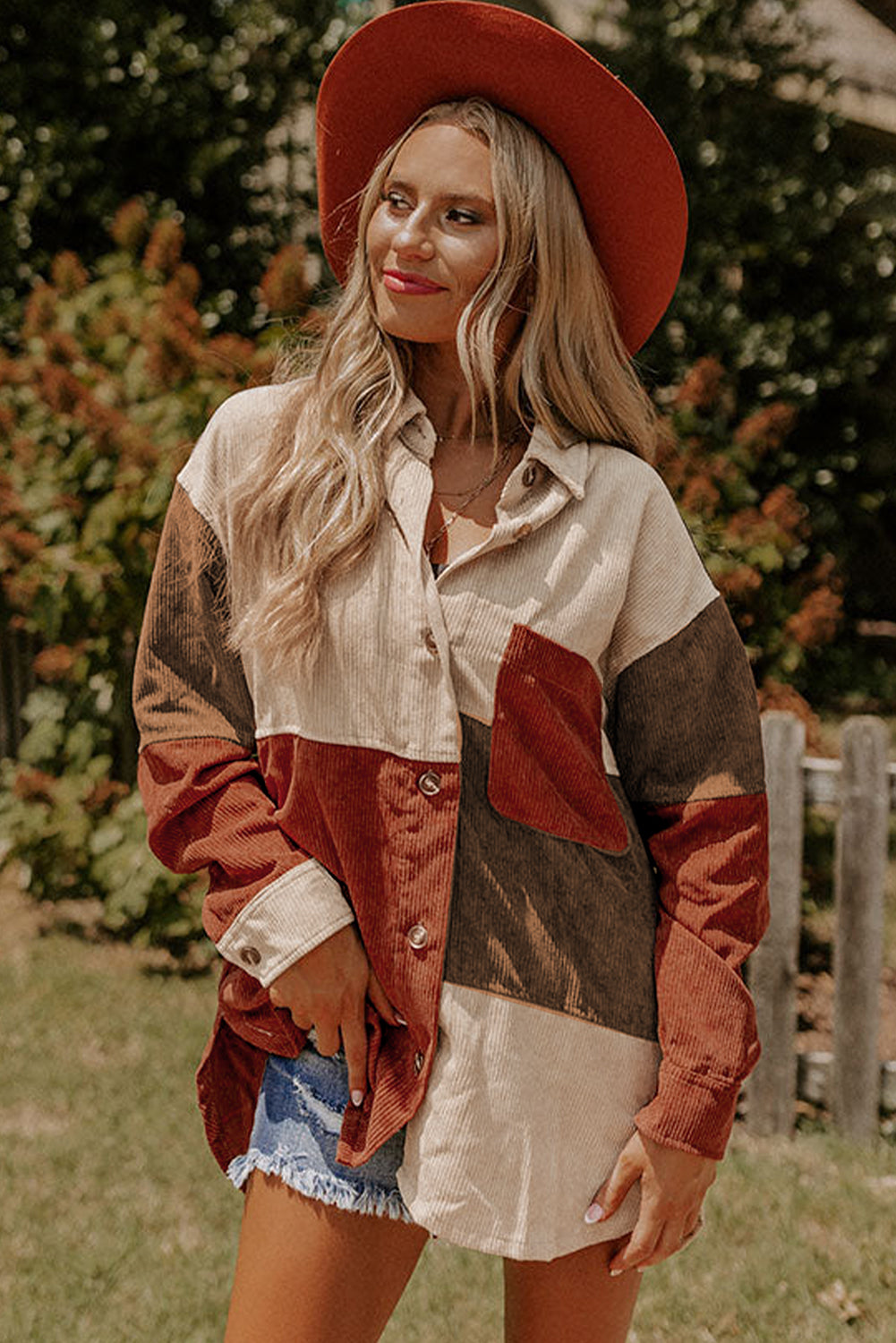 Kaneel Colorblock Corduroy shacket met gebogen zoom en zak