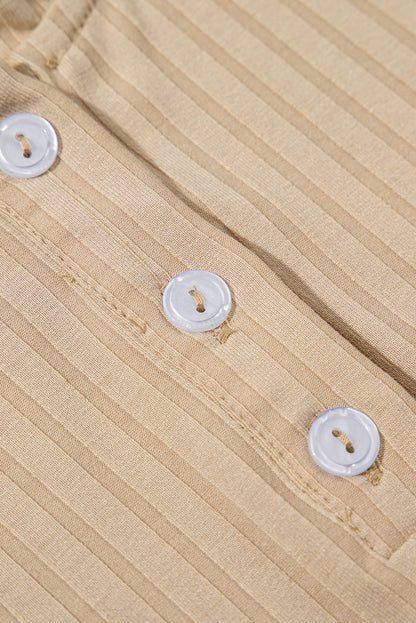 Beige geribbelde kraag met knopen met lange mouwen slanke bovenste top