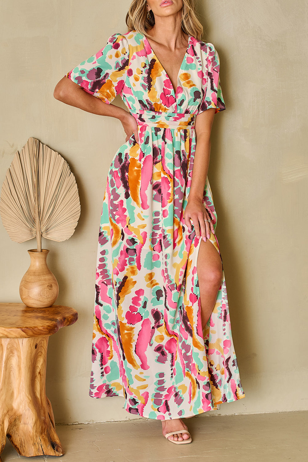 Roze maxi-jurk met boho tie-dye print en V-hals