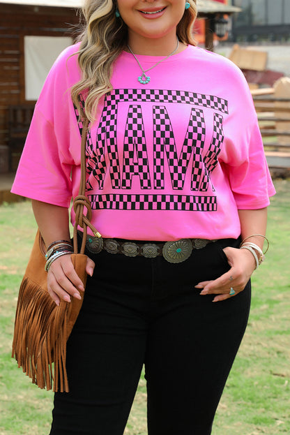 Bright Pink Checker Mama Letter Gedrukt grafisch plus size t -shirt