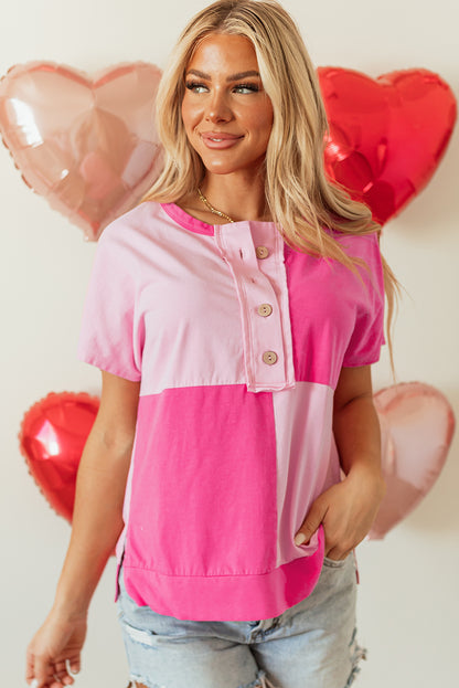 Roze tweekleurige halve knoppen Collared t -shirt