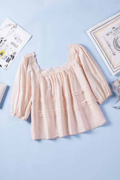 Beige babydollblouse met pofmouwen en oogjes