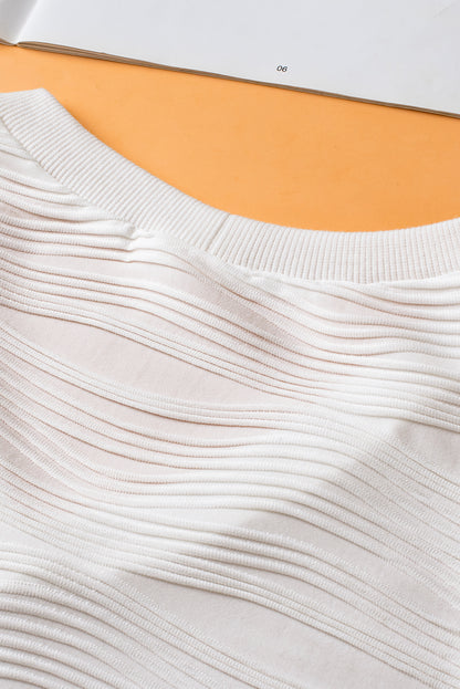 Witte effen kleur getextureerde top met V-hals en korte mouwen