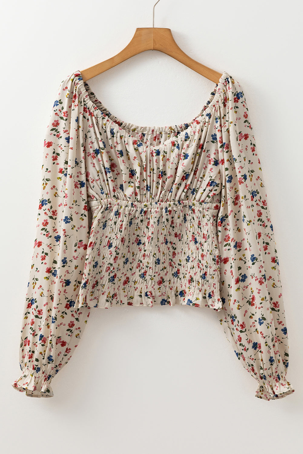 Beige boho bloemenprint gesmokte taille v nek blouse