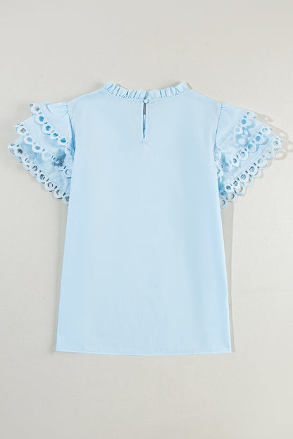 Beau blauwe gelaagde Ric Rac-blouse met kapmouwen en gevulde nek