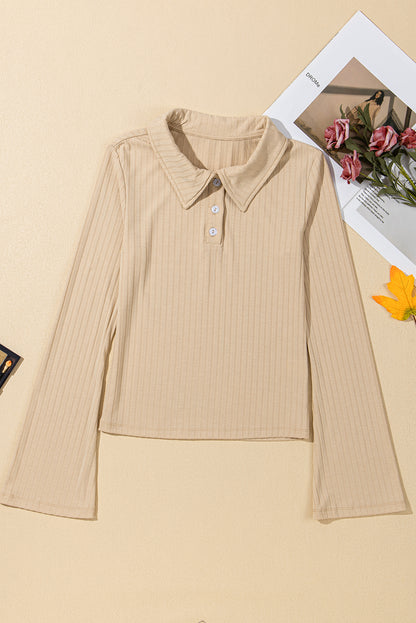 Beige geribbelde kraag met knopen met lange mouwen slanke bovenste top