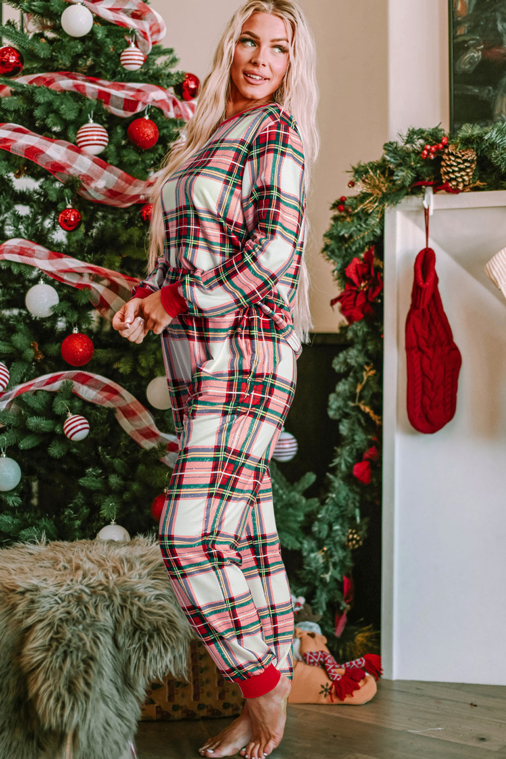 Red Christmas Plaid Alllover Top en Pants Lounge Set