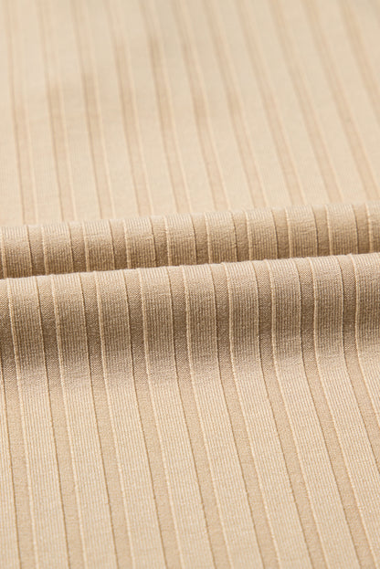 Beige geribbelde kraag met knopen met lange mouwen slanke bovenste top